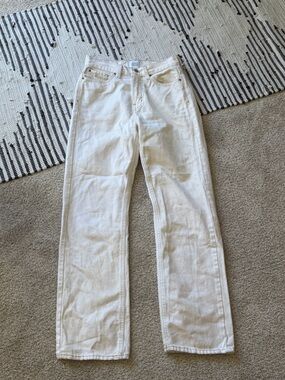 BDG Off-White Skinny Jeans